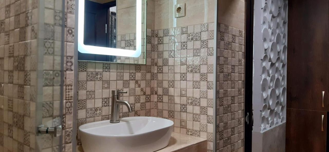 Apartament Греческая / Дерибасовская Odessa Zewnętrze zdjęcie